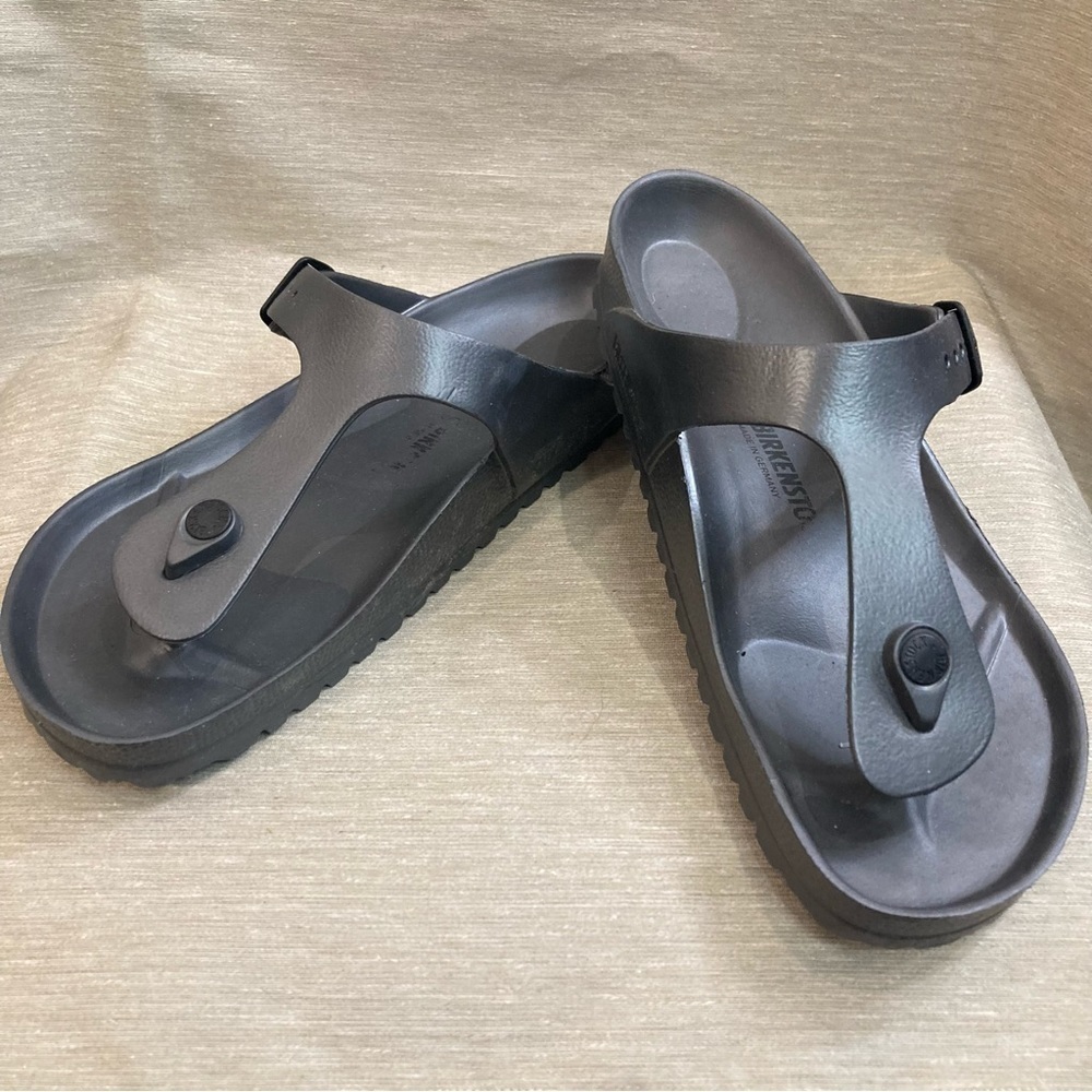 BIRKENSTOCK Sz 41 Ultra Lightweight Flexible EVA Slip On Sandals in Anthracite